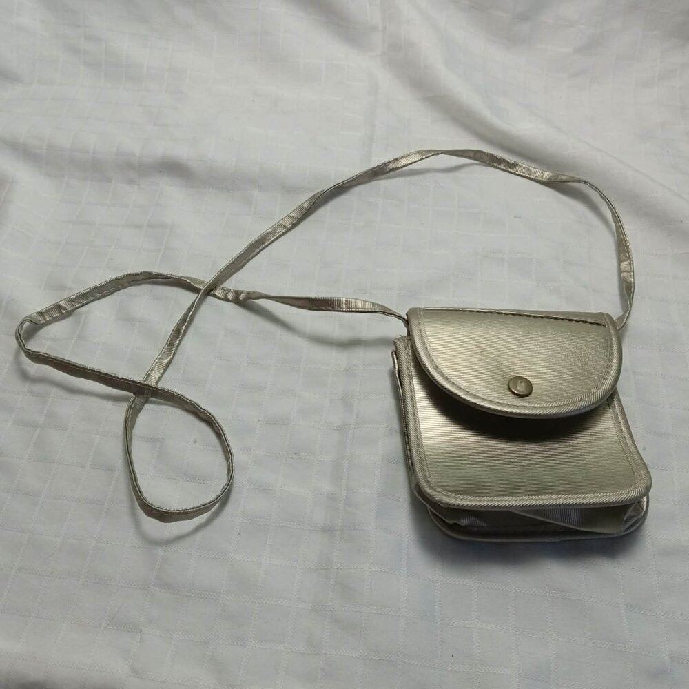 Small silver-gold Mary Kay handbag  4 1/2 X 4 1/2 inches